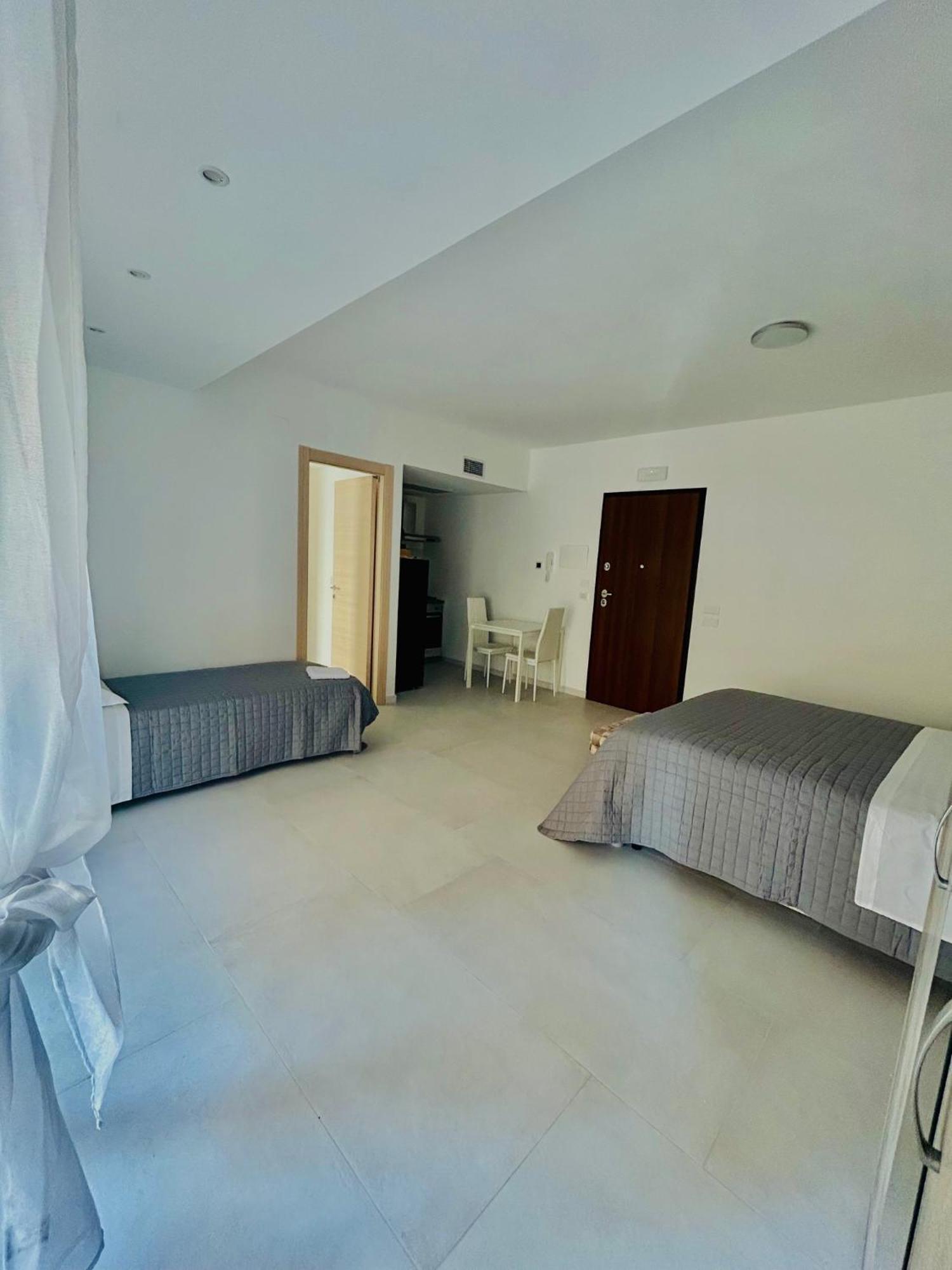 Aqua Marine B&B - Rooms And Apartments 米拉佐 外观 照片