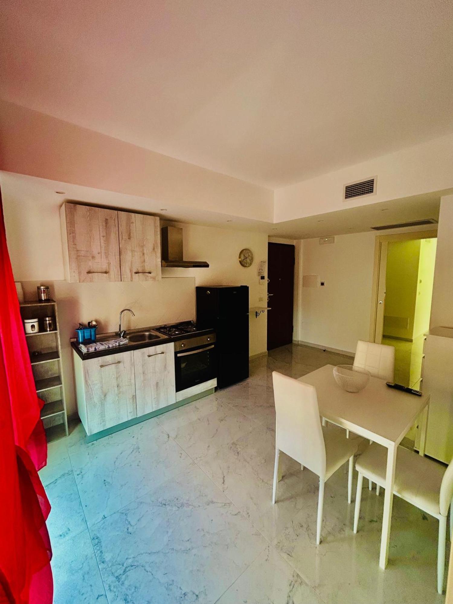 Aqua Marine B&B - Rooms And Apartments 米拉佐 外观 照片